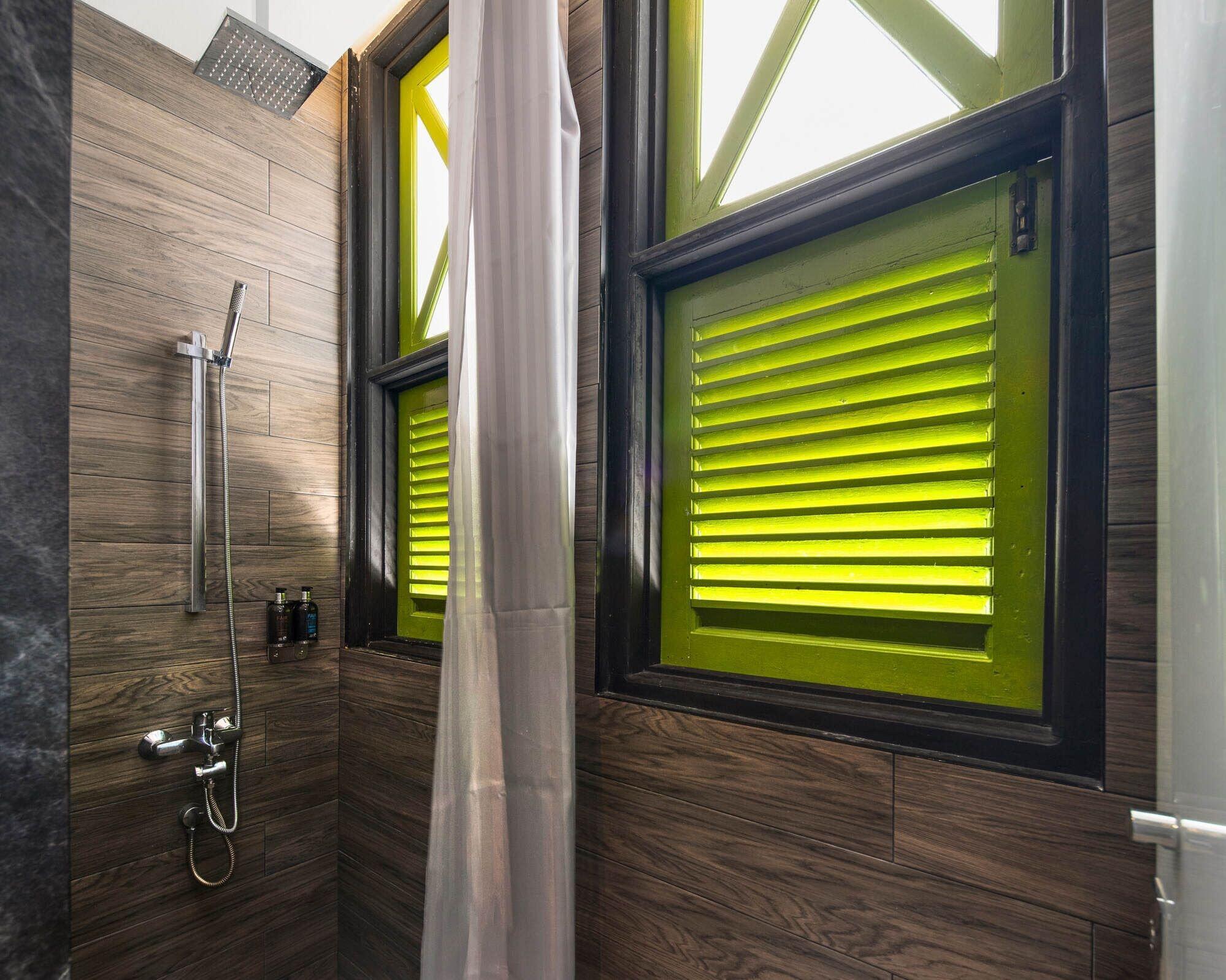 เอสที ซิกเนเจอร์ ตันจงปาการ์ Hotel สิงคโปร์ ภายนอก รูปภาพ