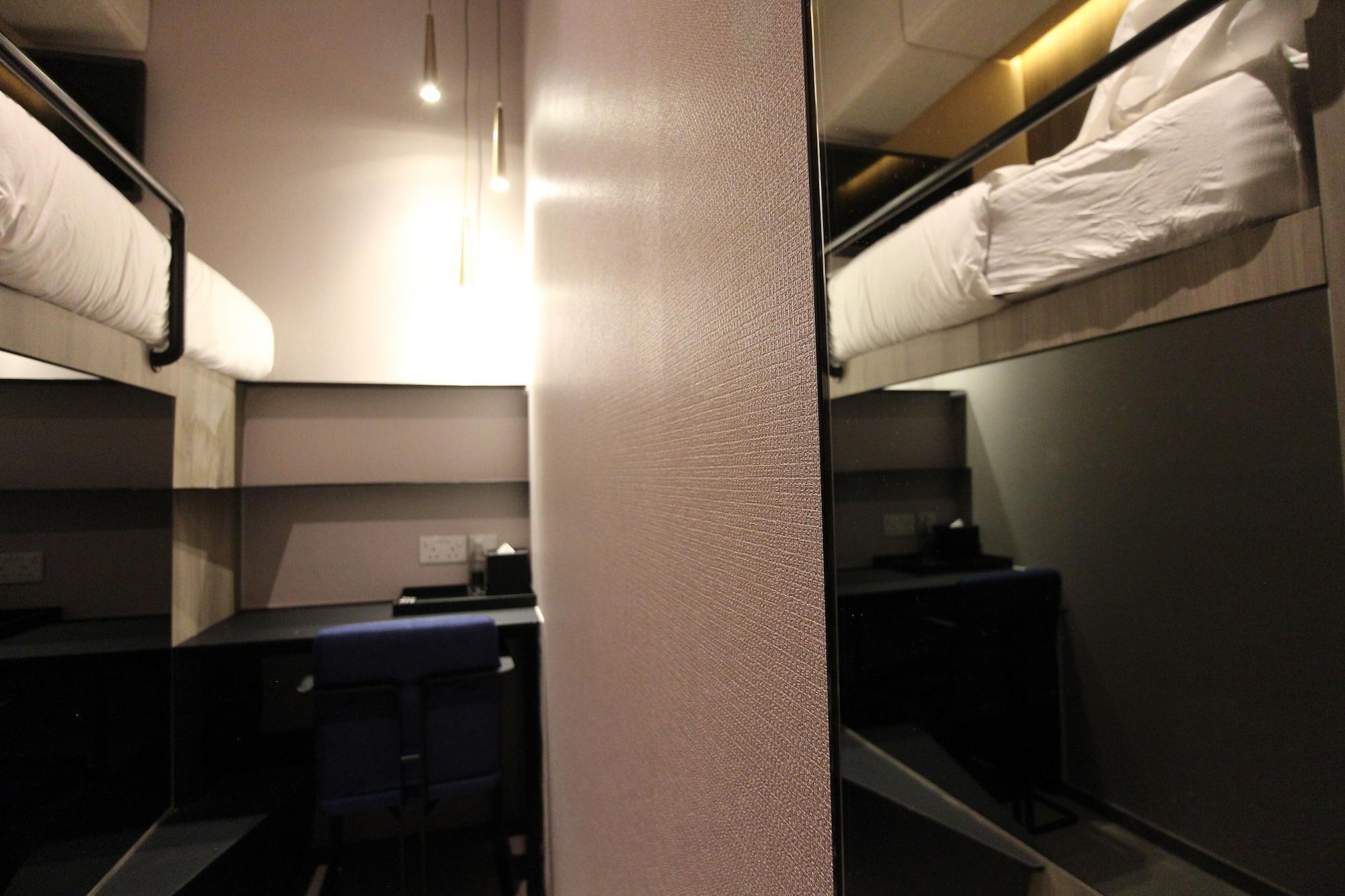 เอสที ซิกเนเจอร์ ตันจงปาการ์ Hotel สิงคโปร์ ภายนอก รูปภาพ